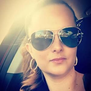 Meet your Posher, Liv